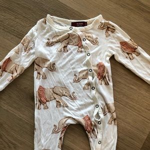 Elephant pajamas with footies - milk barn brand size 6-9m